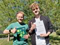 Jelmer and Thomas with their prizes