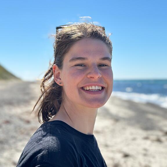 Lynn Thorns
